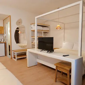 Apartment Alex & Sofi, Himare